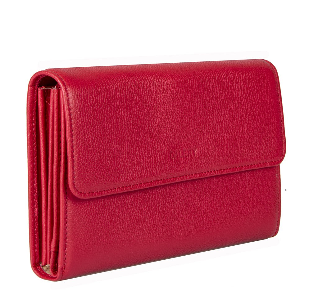 PATRICIA leather companion