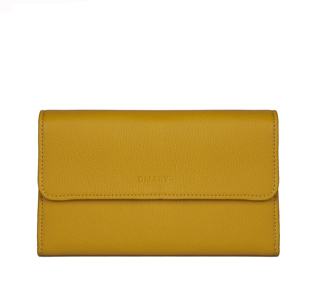 PATRICIA leather companion