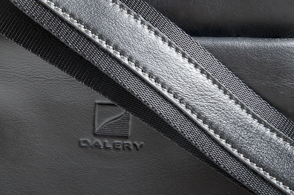 Leather Crossbody Bag (81662)