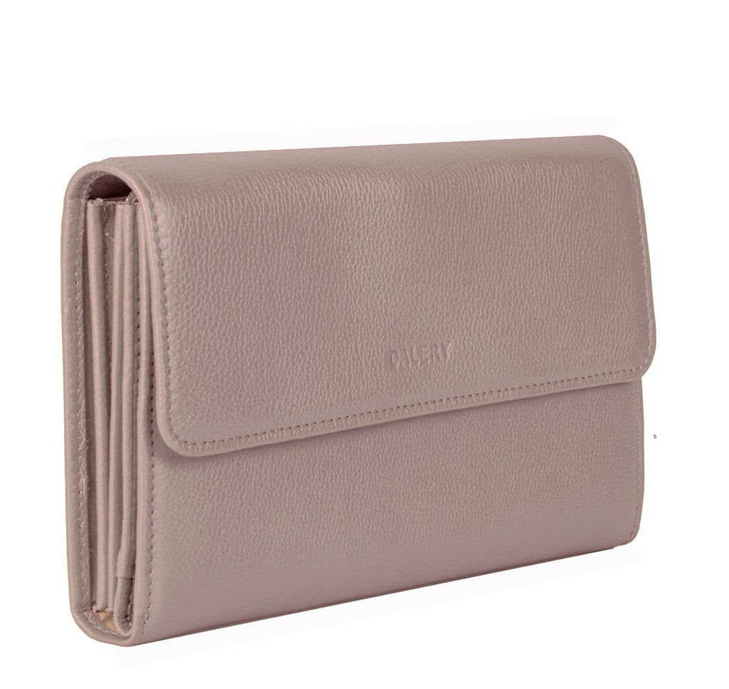 PATRICIA leather companion