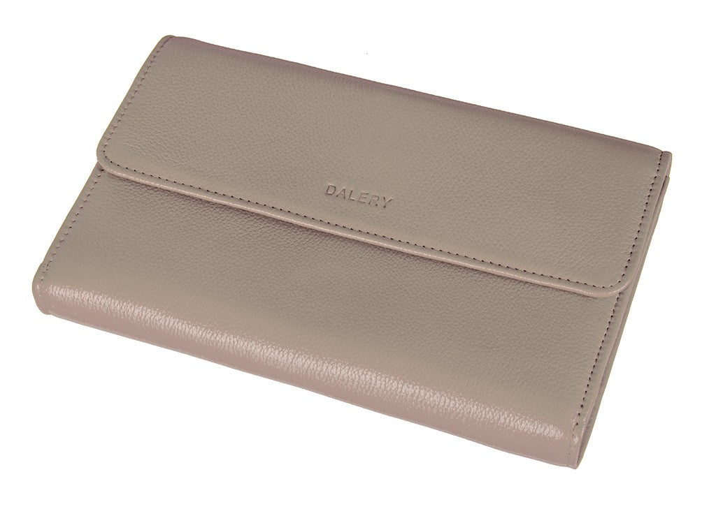 PATRICIA leather companion