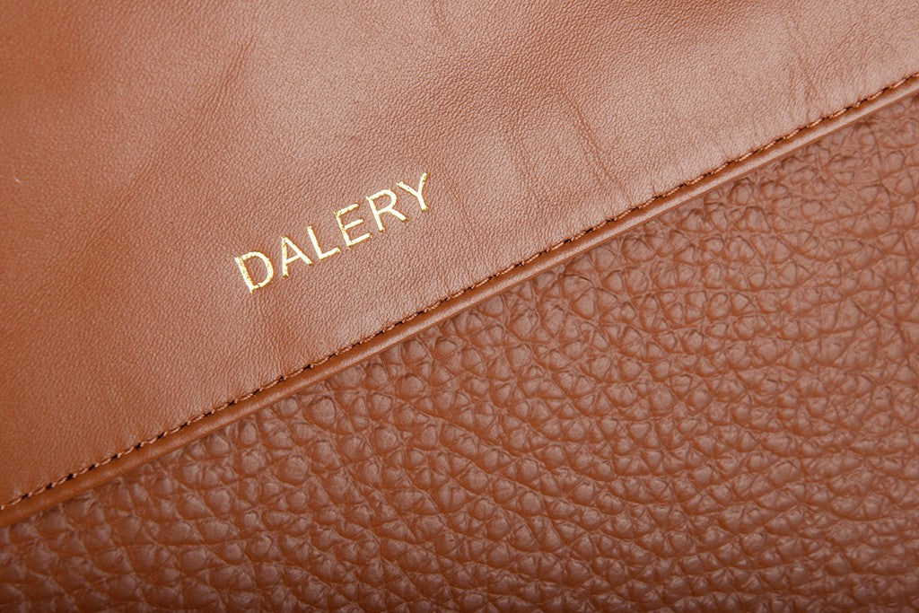 MADAME M Leather bag