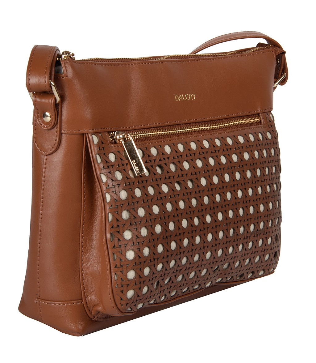 DUA leather bag