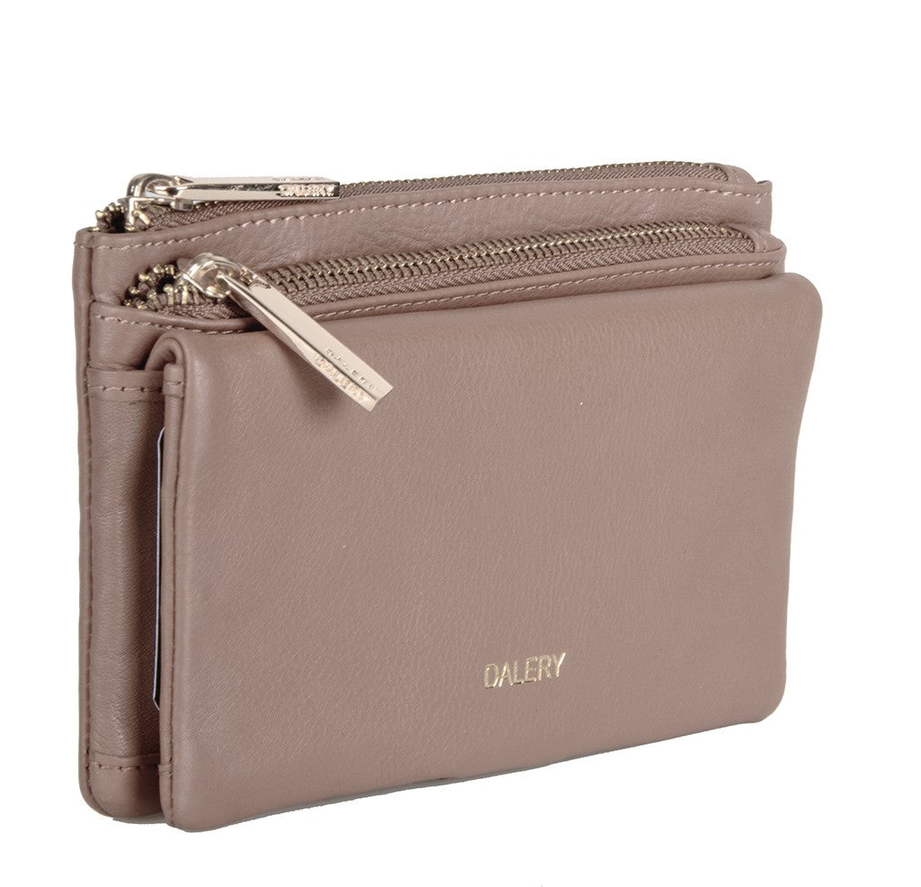 LEIA leather companion
