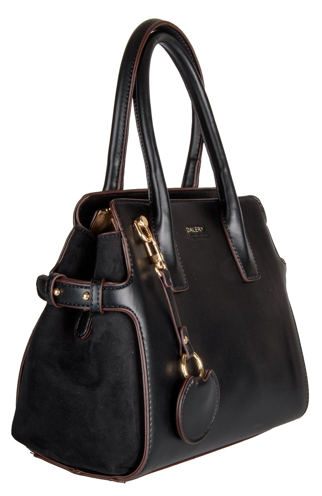 carried by hand DD15102