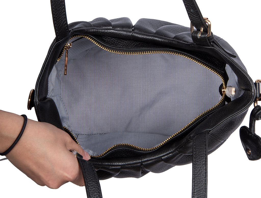 LIMA shoulder bag